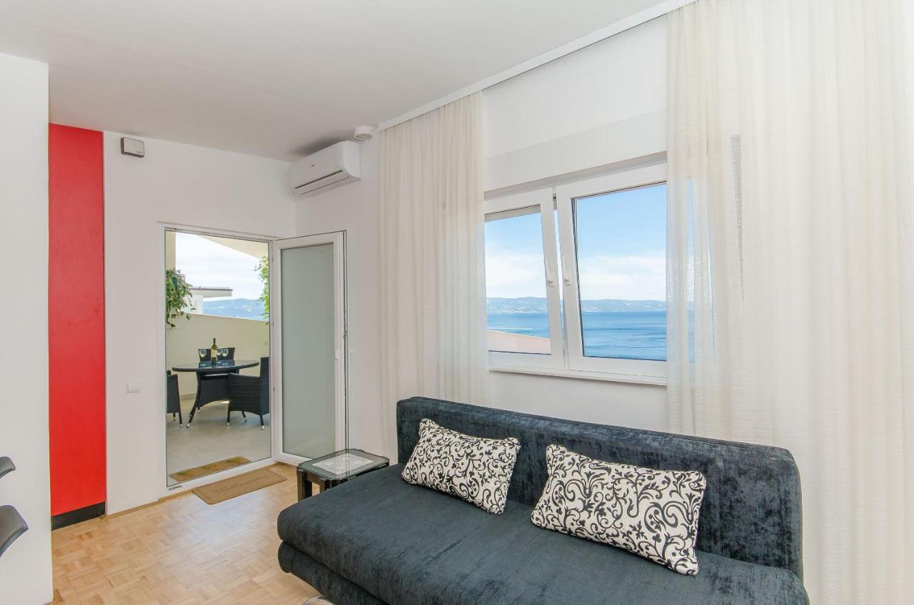 Apartment Sreta 오미스 외부 사진
